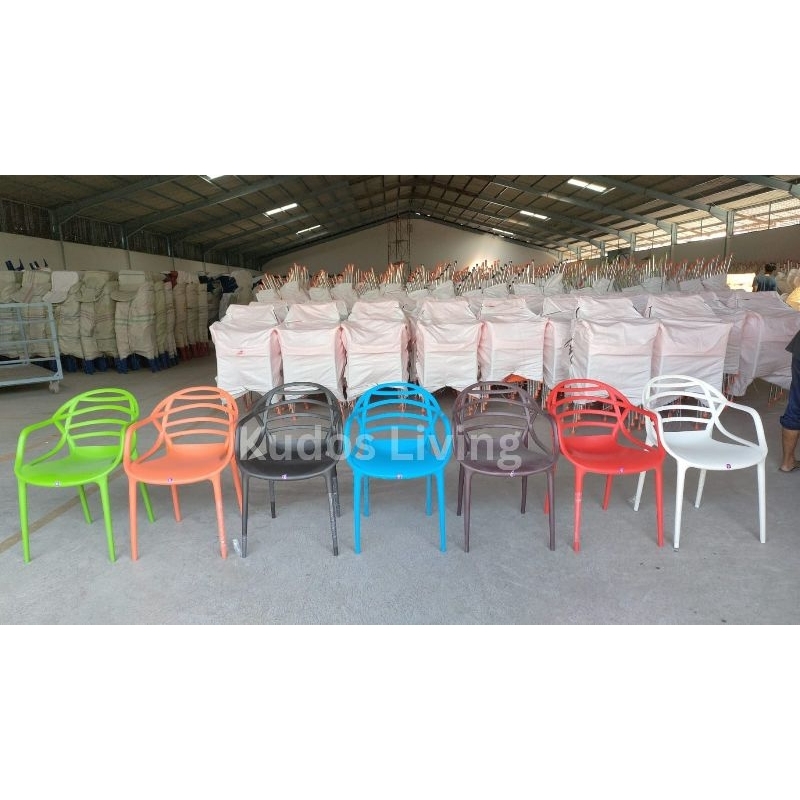 Kursi Cafe/ Kursi plastik/ Kursi teras/ Kursi Twinpan