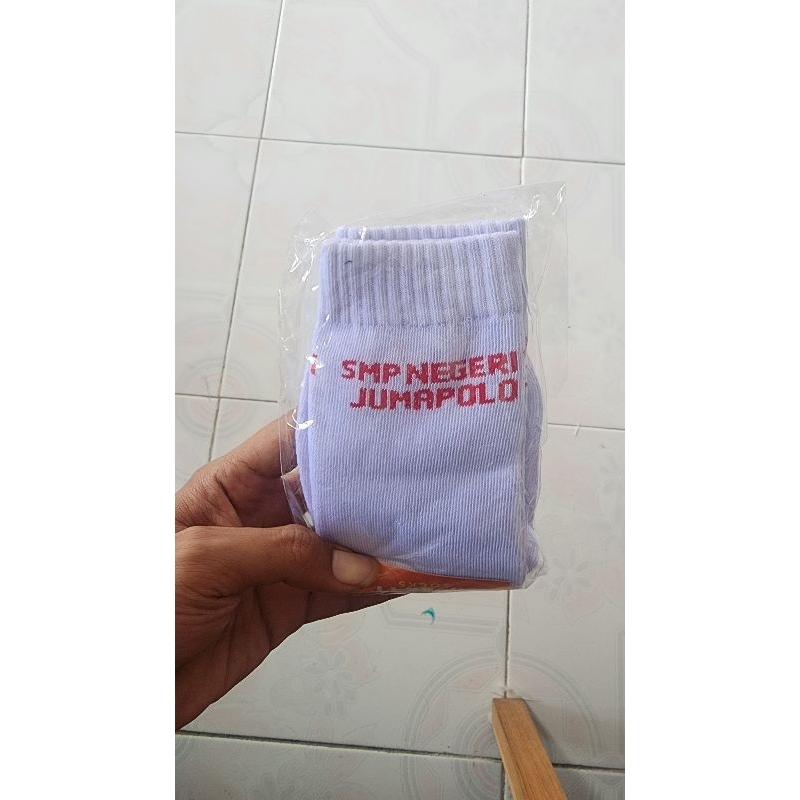 kaos kaki bordir