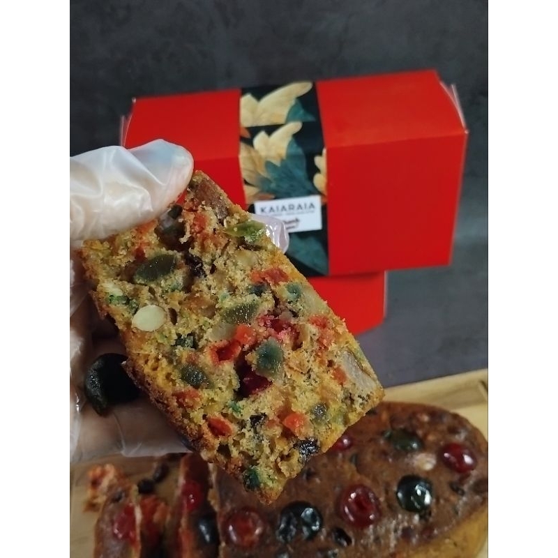 

English Fruit Cake Premium