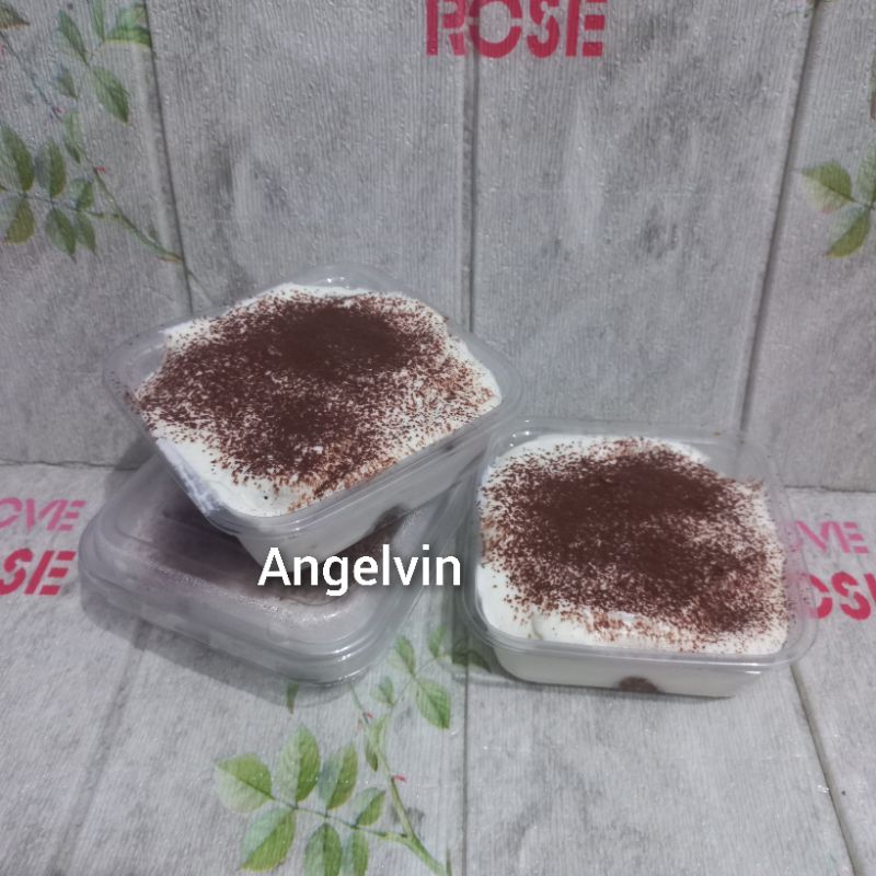

Tiramisu Cake Lady Finger Dessert Box 350ml Premium Non Alkohol