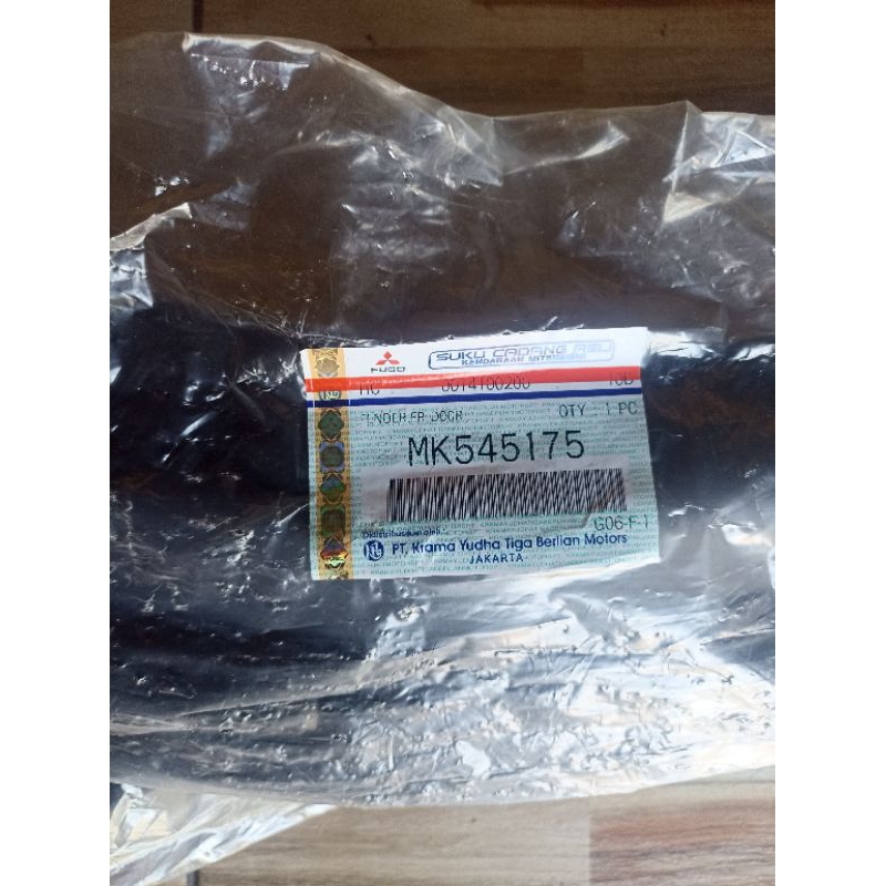 List spakbor fender pintu canter