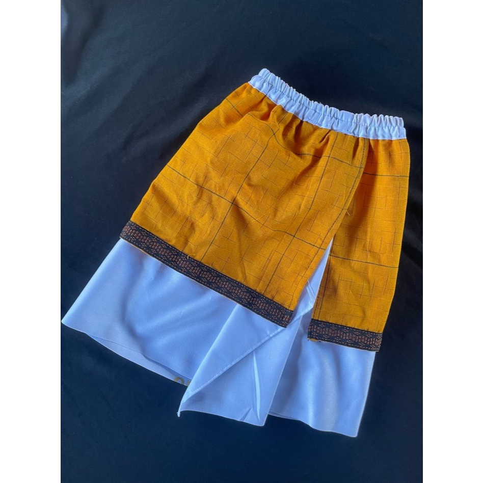 Kamen Jadi Anak Adat Bali