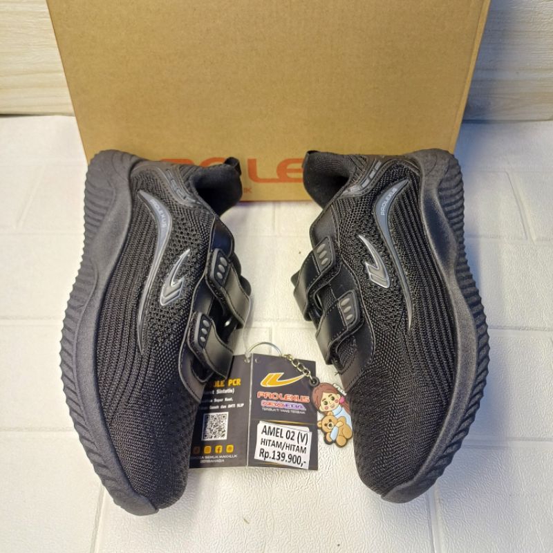 Sepatu sekolah anak New Era