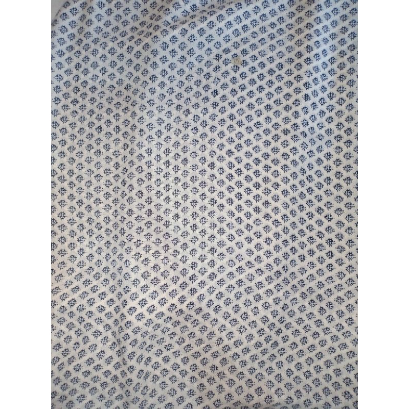 CERUTI MOTIF HITAM DASAR PUTIH (315 cm = Rp 79.000)