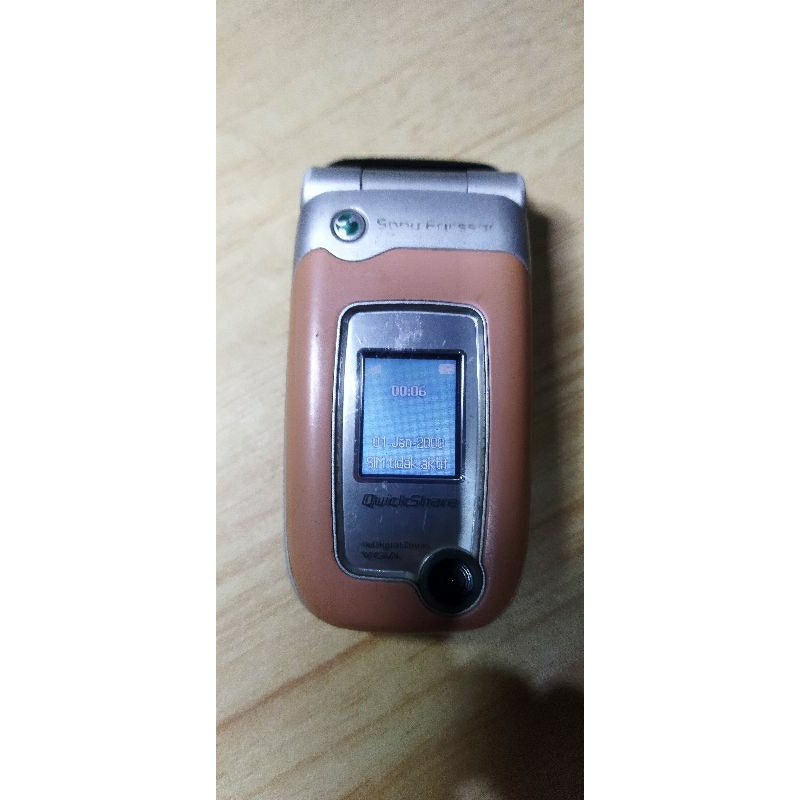 Sony Ericsson Z520i