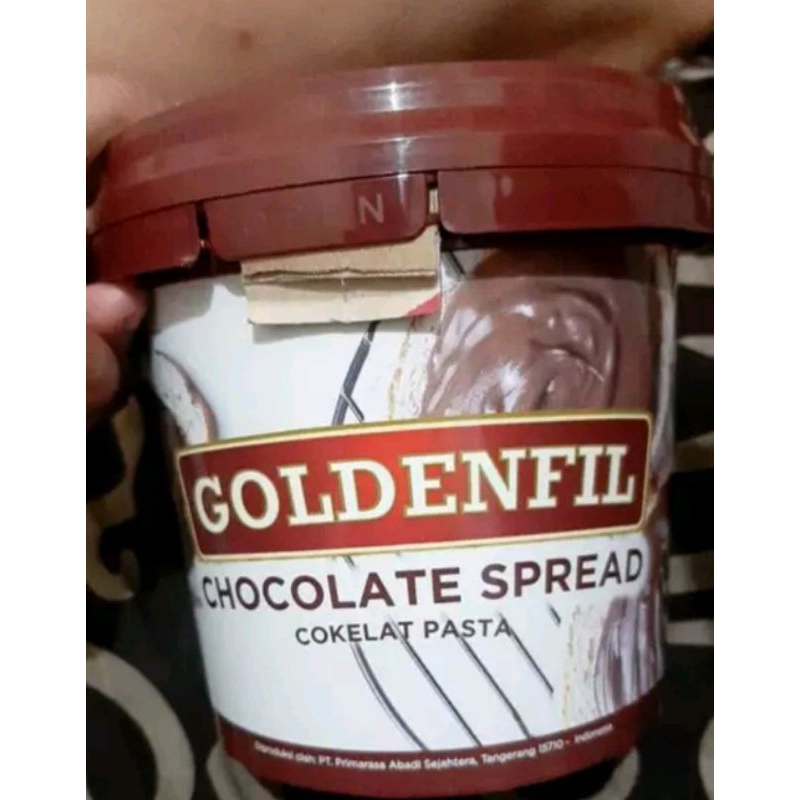 

GOLDENFILL CHOCOLATE CRUNCY SELAI PASTA [SHARE IN JAR] 100 GRAM