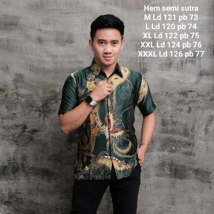 KEMEJA BATIK SEMI SUTRA PREMIUM BERFURING LENGAN PENDEK BATIK PRIA LENGAN PENDEK CLASIK SUTRA
