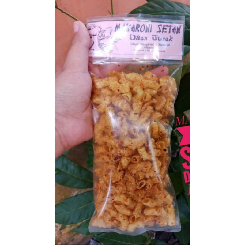 

MAKARONI BANTAT PEDAS DAUN JERUK