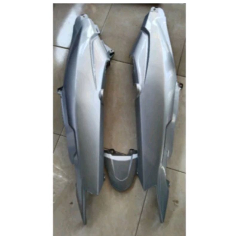 COVER BODY BELAKANG VEGA R NEW WARNA SILVER