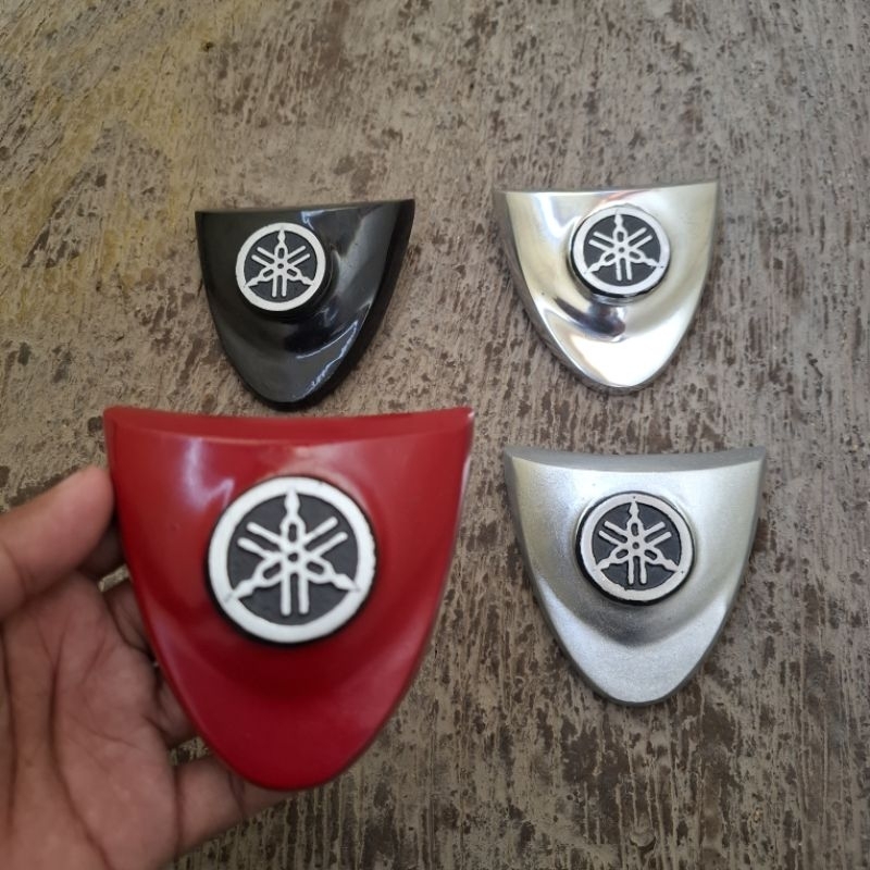 EMBLEM LOGO PANEL YAMAHA FIZ R LOGO CUSTOM VEGA LAMA