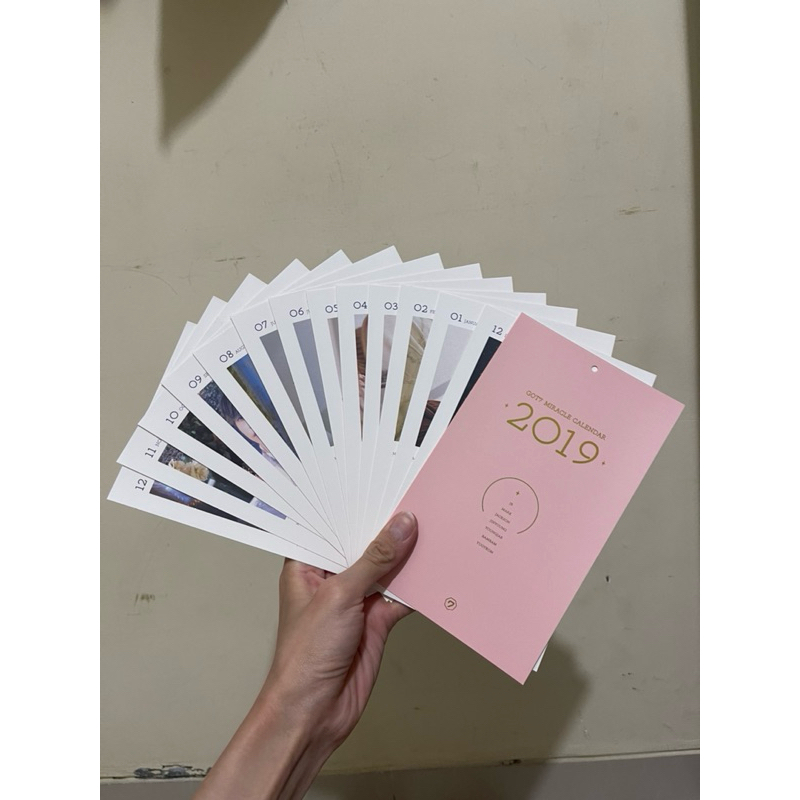 

GOT7 <Present: YOU & ME> Calendar Original