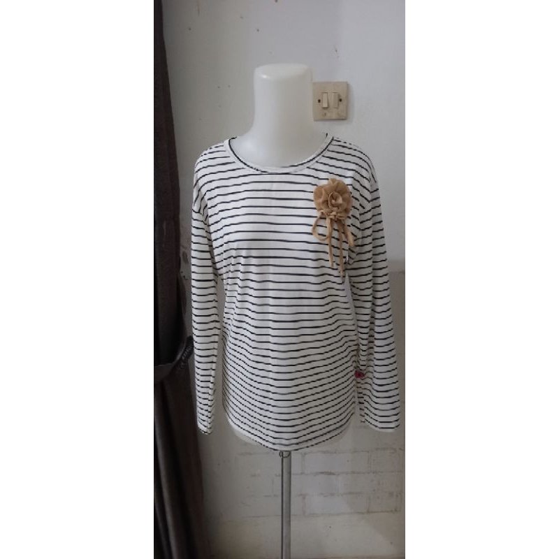 pl Kaos Salur putih variasi Pita Cantik