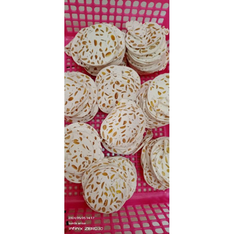 

KERIPIK TEMPE SAGU 160 gram
