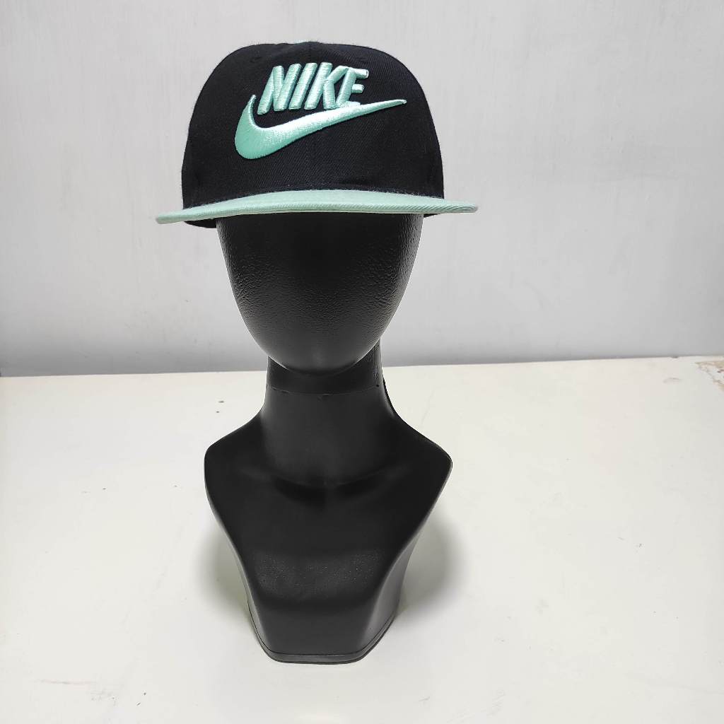 Topi Nike Big Logo Snapback 2 warna