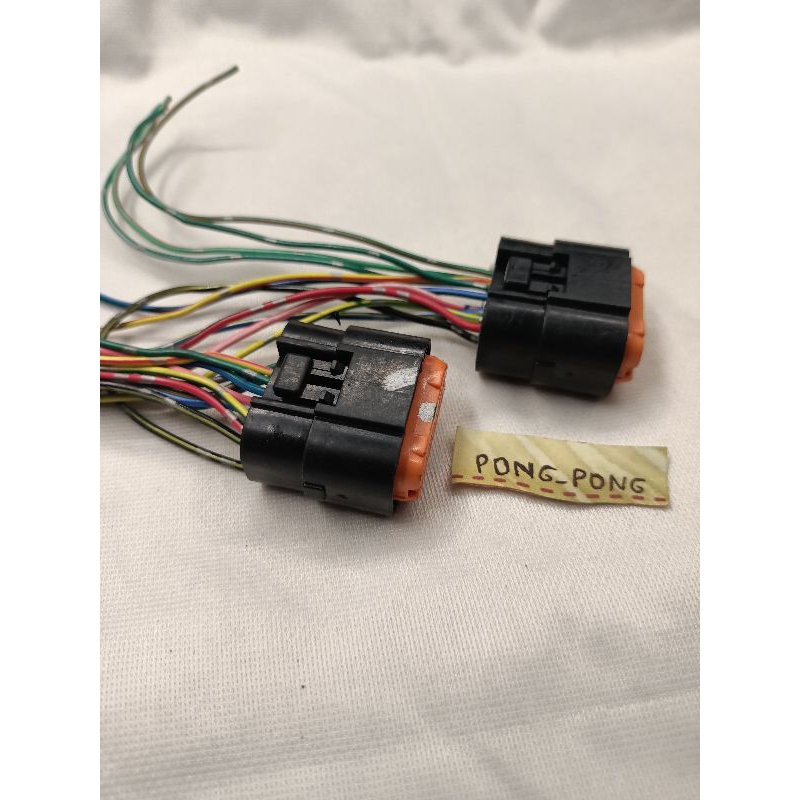 Soket CDI Vario 110 techno karburator KVB tahun 2006-2012 untuk semua CDI vario karbu pin18.