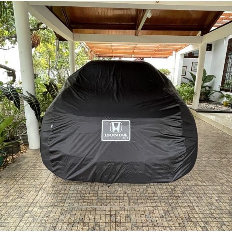 Selimut Cover Mantel Kerudung Mobil Brio Satya 2012