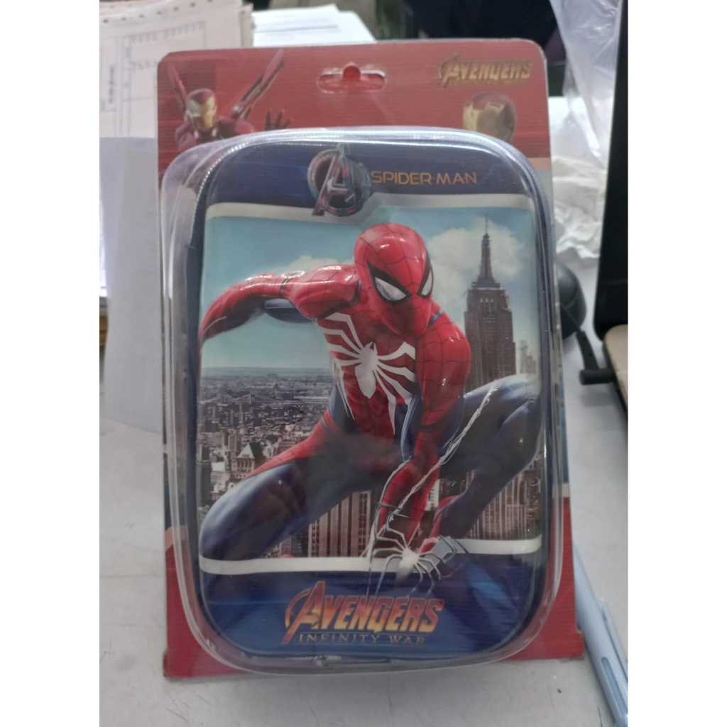 

Tmpt Pensil Reslt Hardcase GBU AVENGERS EVA ST020