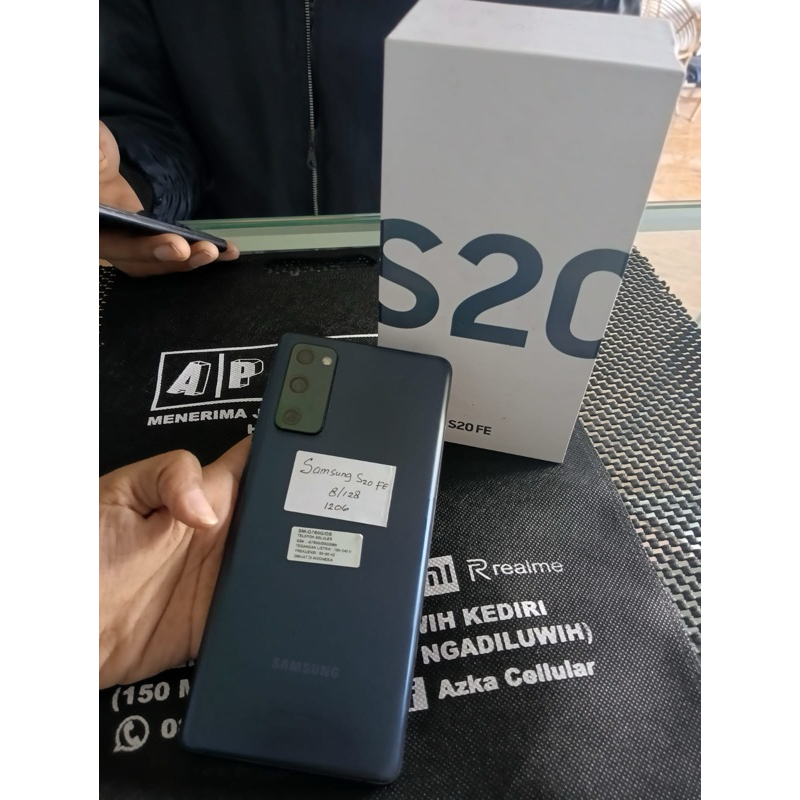 Samsung s20 fe snapdragon 8/128