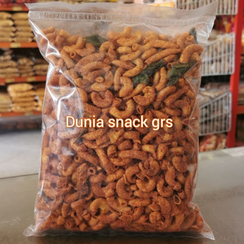 

Makaroni Pipa Bantet Daun Jeruk 250gr / Makroni bantat pedas daun jeruk