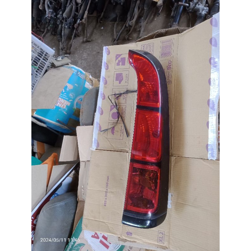 stoplamp kanan honda stream facelift original