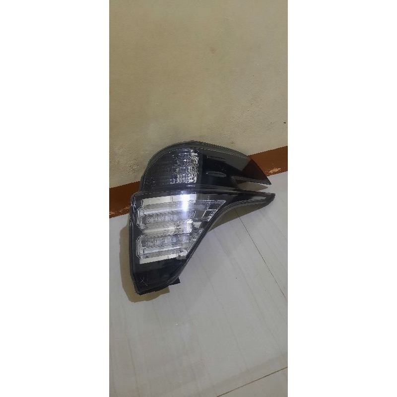 STOPLAMP VELLFIRE 2015 2016 2017 ORIGINAL
