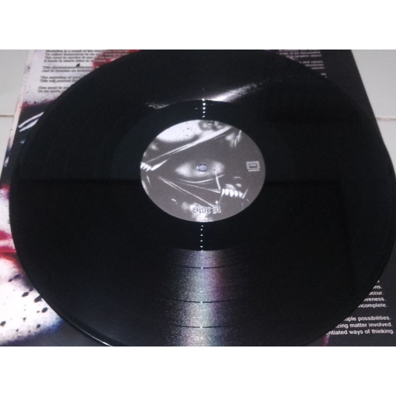 Piringan Hitam Disavowed Perceptive deception