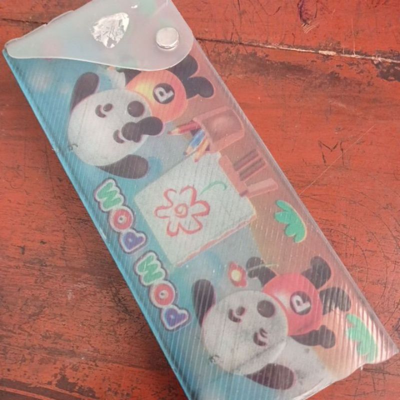 

tempat pensil