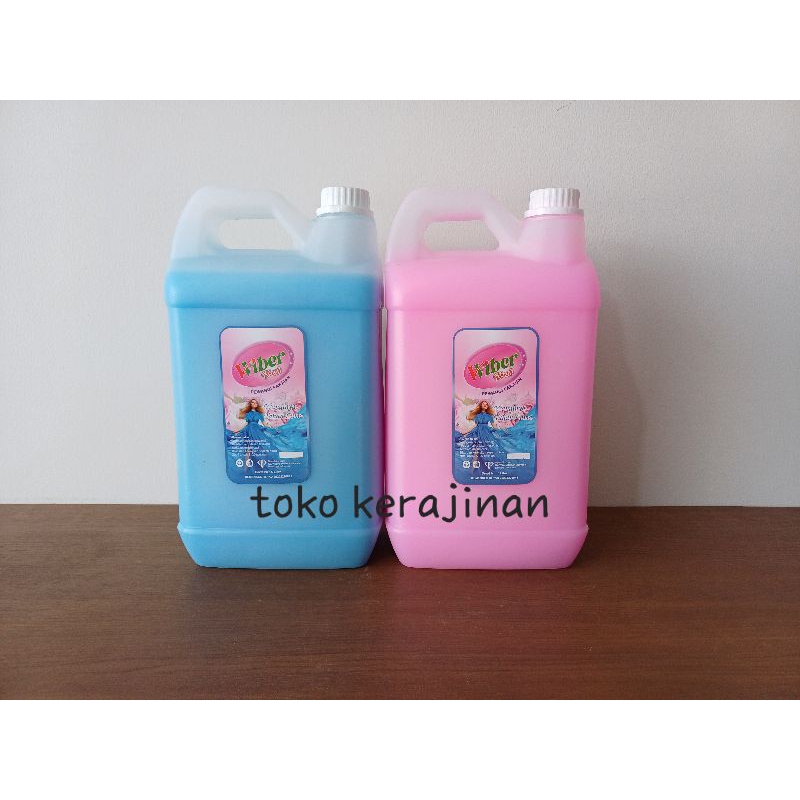 Softener merk WIBER kemasan 5 liter pelembut pakaian cuci baju pewangi downy red downy mistique pink