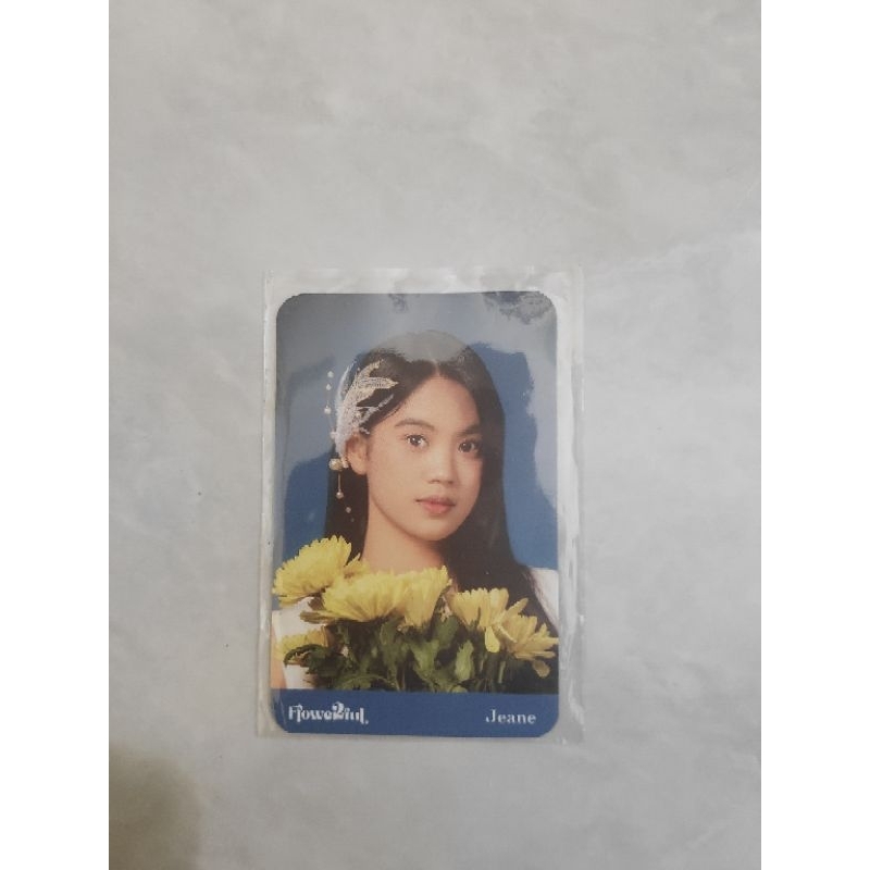 Photocard PC Official Flowerful JEANE I GEN 11 JKT48