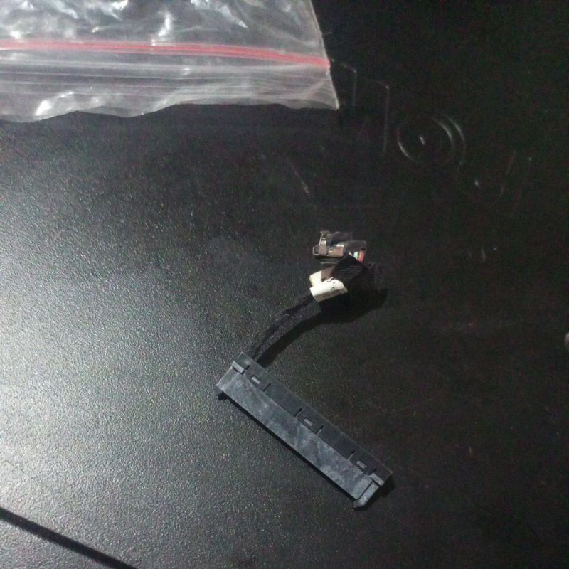 konektor hardisk laptop hp 1000