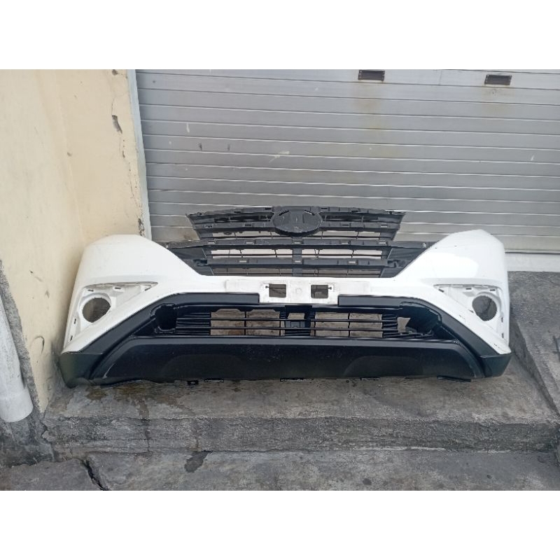 bumper depan rush 2018 orginal