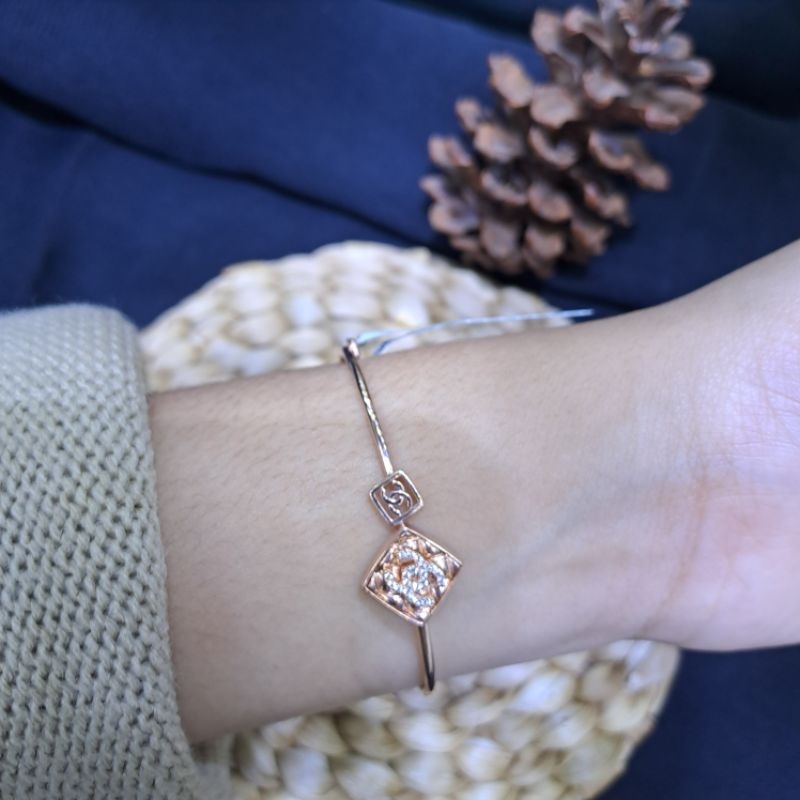 Gelang Fashion Italy Emas 750/75%/17k/18k