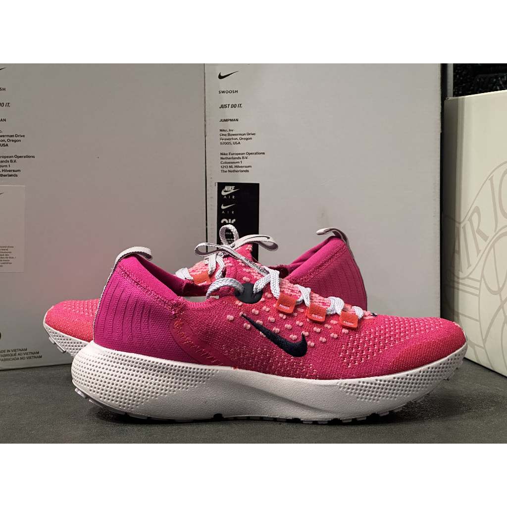 Sepatu Nike React Running Escape Women Wanita Barbie Pink Original 39