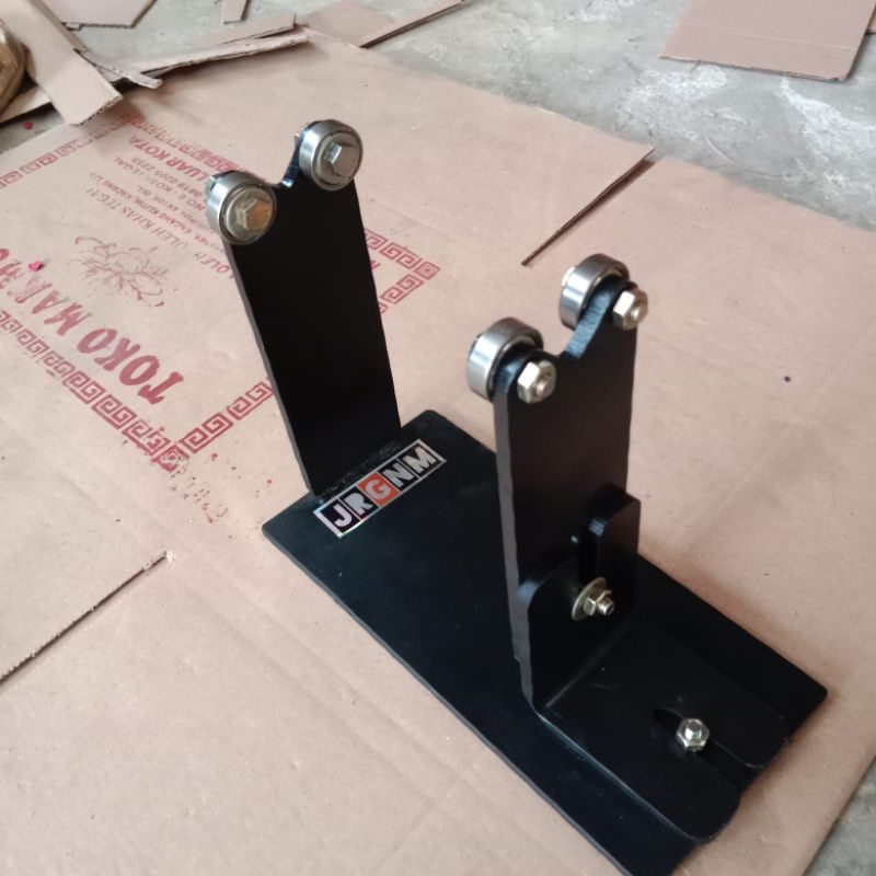 ALAT STEL KRUK AS/SENTER KRUK AS/CRANKSHFT BALANCING