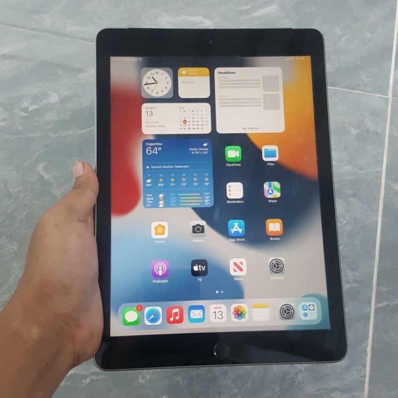 IPAD 5 128GB CELLULAR SECOND MURAH