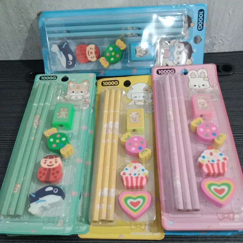 

Paket alat tulis isi 3 Pensil, 3 Penghapus, dan Rautan motif lucu/ Pensil motif lucu