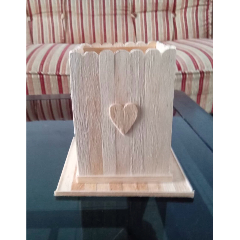 

Tempat pensil stik es krim