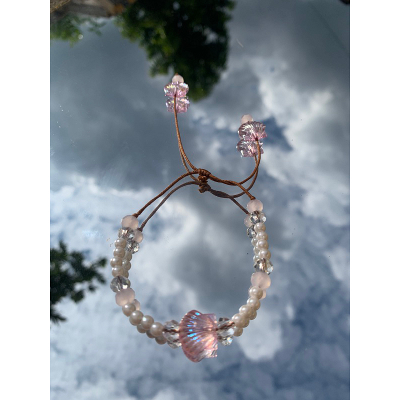 Gelang kristal kerang tali kulit