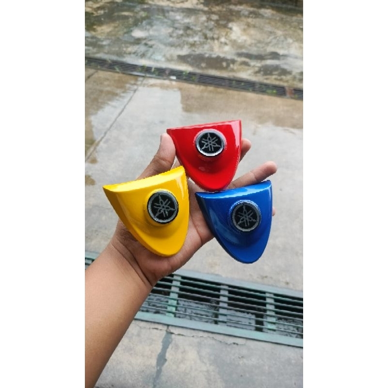 Emblem panel yamaha fizr kuning merah biru sett emblem garputala yamaha fizr