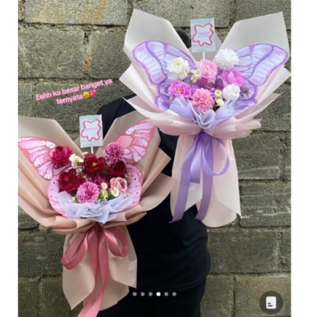 

BUKET BUTTERFLY KUPU KUPU MIX BUNGA ARTIFICIAL LUCU TREND TERBARU
