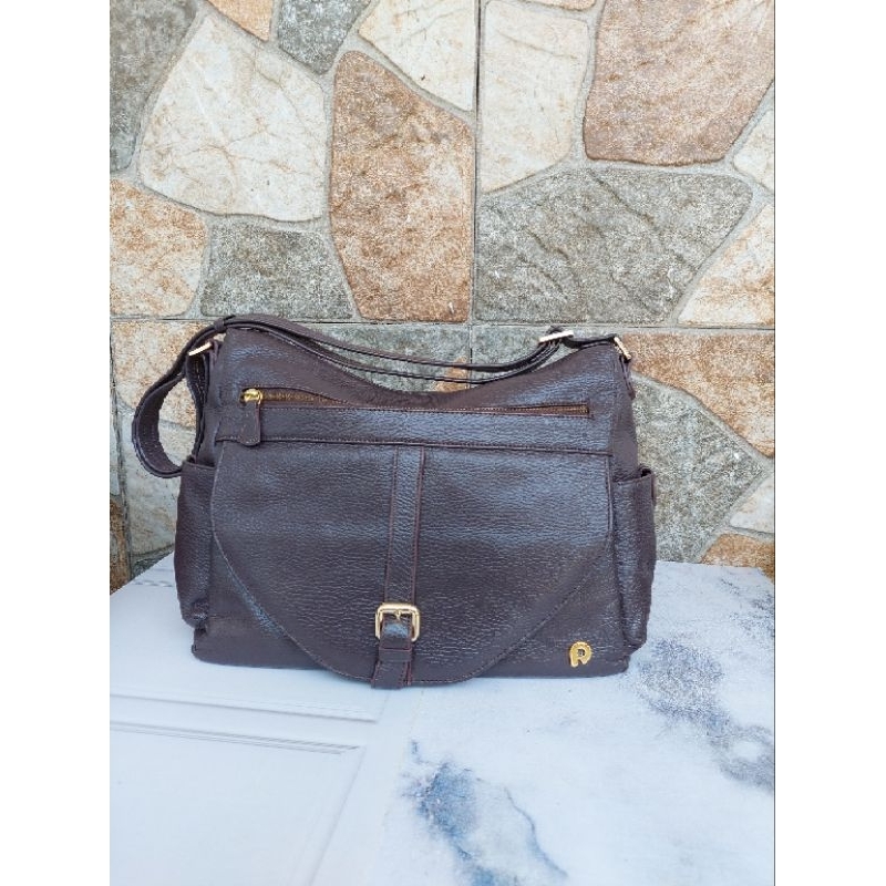 PRELOVED PAPILON SHOULDER /SLING BAG