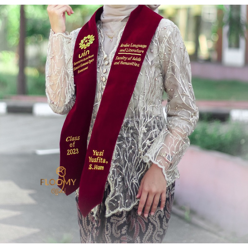 Selempang Wisuda Leher Bludru/CUSTOM BORDIR