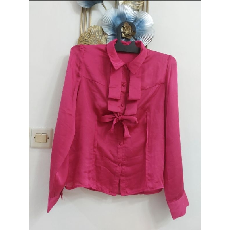 Kemeja Fuschia