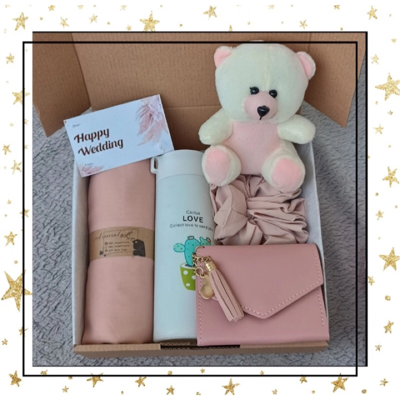 

Kado hampers hadiah untuk ulang tahun anniversary nikahan/ souvernir/ gift box / hantaran / hadiah