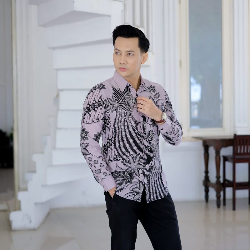 Warna cream Keunguan Kemeja Batik Pria Slimfit Lengan panjang Motif Peksi jantan Baju Batik Pria Len