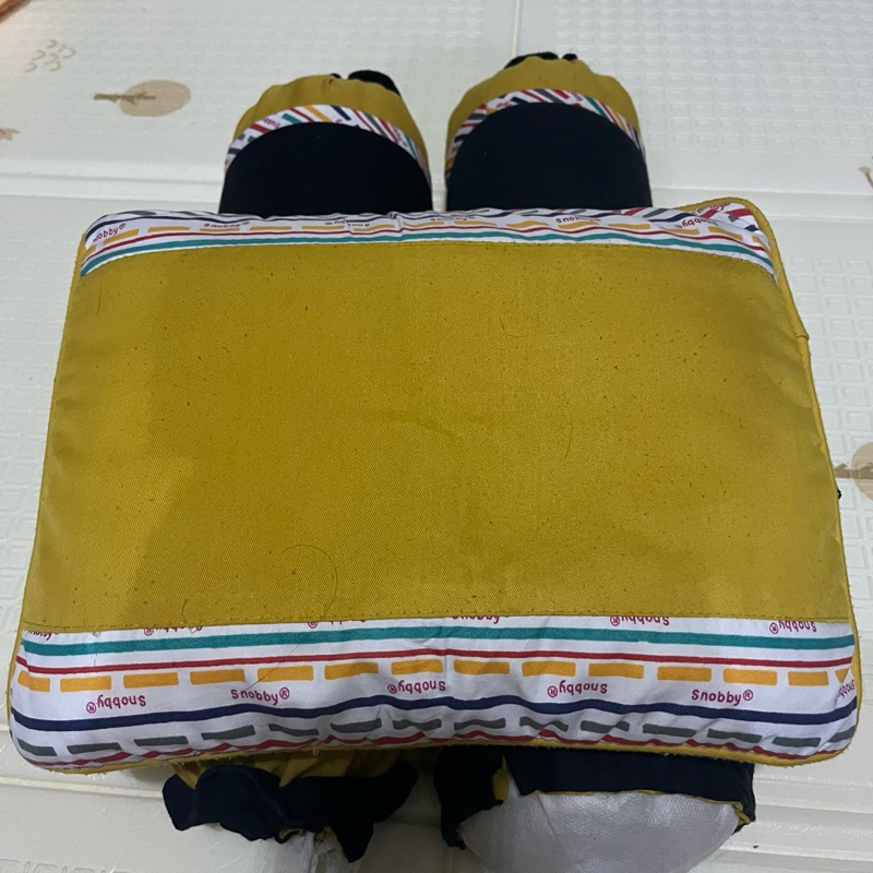 BANTAL BAYI SNOBBY BEKAS PRELOVED BANTAL GULING BAYI SET