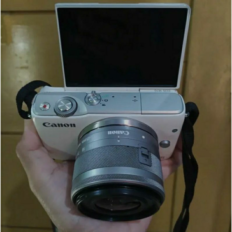 kamera Canon M10 mirrorless terbaik