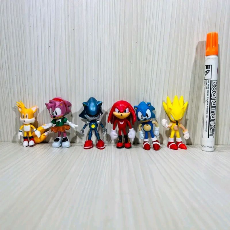 Mainan figure sonic seriessonic the hedgehogtinggi sektiar 4inchartikulasi detailloose packDijual sa