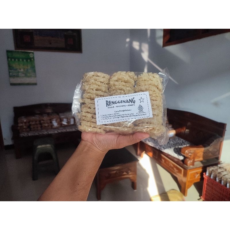 

RENGGINANG BINTANG RASA BAWANG