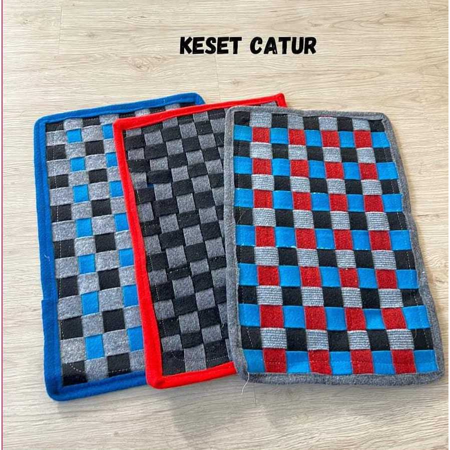 Keset kaki motif catur keset kain motif anyam kotak